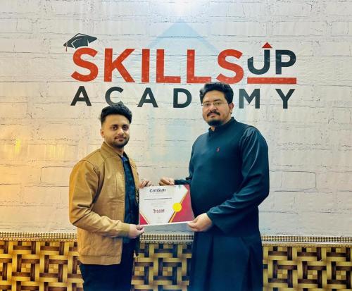 410873176 759903696173828 5937586139512027913 n